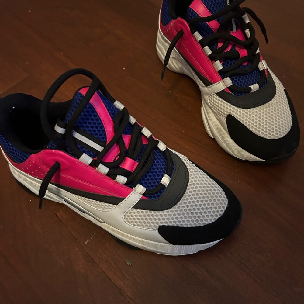 Authentic B22 Runners